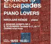 Escapades : PIANO LOVERS